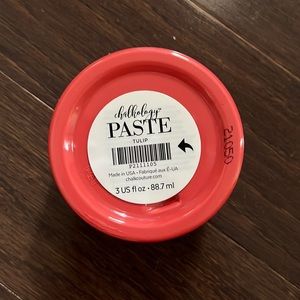 Brand New Chalk Couture Tulip chalkology paste